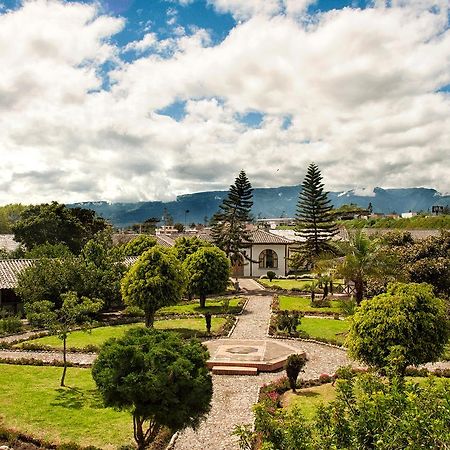 Hosteria Hacienda Pueblo Viejo Atuntaqui ภายนอก รูปภาพ