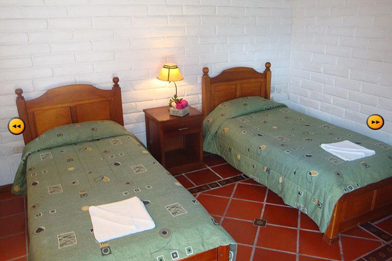 Hosteria Hacienda Pueblo Viejo Atuntaqui ภายนอก รูปภาพ